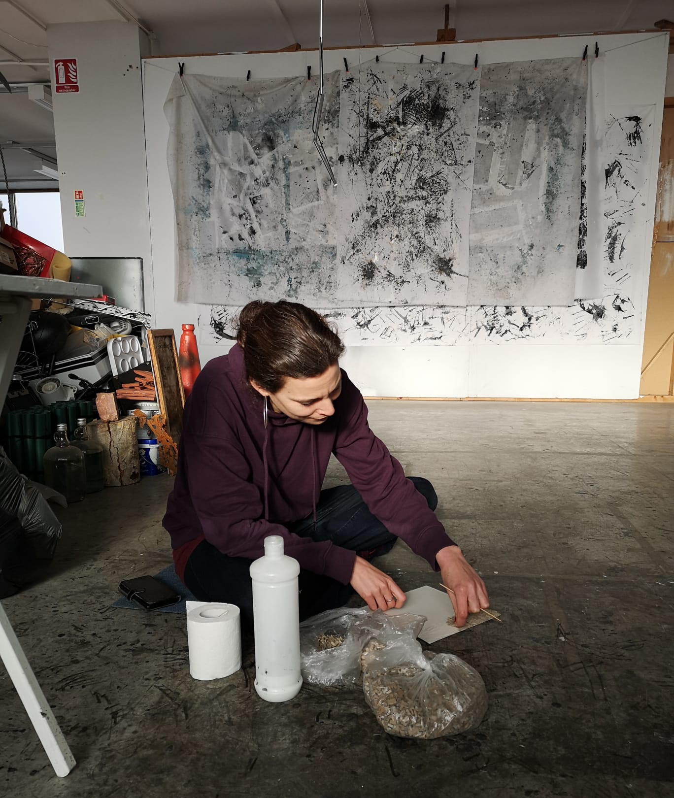 014 In the Studio Natalie Knowles Art 2022
